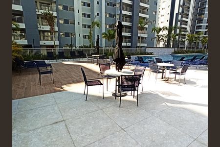 Apartamento para alugar com 69m², 2 quartos e 1 vagaPiscina