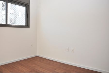 Apartamento para alugar com 69m², 2 quartos e 1 vagaDetalhe - Quarto 01 com Suíte e Closet