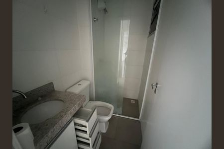 Apartamento para alugar com 79m², 2 quartos e 1 vaga Apartamento para alugar com 79m², 2 quartos e 1 vagaBanheiro