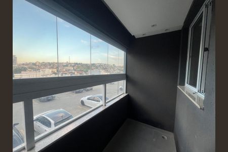 Apartamento para alugar com 79m², 2 quartos e 1 vaga Apartamento para alugar com 79m², 2 quartos e 1 vagaVaranda