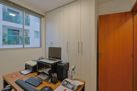 Apartamento à venda com 75m², 3 quartos e 1 vaga