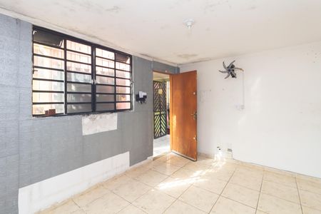 Sala de apartamento para alugar com 2 quartos, 45m² em Conjunto Habitacional Santa Etelvina Ii, São Paulo