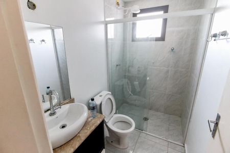 Apartamento para alugar com 112m², 3 quartos e 1 vaga Apartamento para alugar com 112m², 3 quartos e 1 vagaBanheiro Corredor