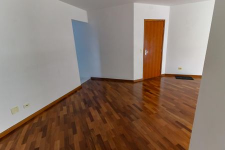 Apartamento para alugar com 112m², 3 quartos e 1 vaga Apartamento para alugar com 112m², 3 quartos e 1 vagaSala 2