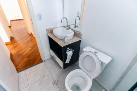 Apartamento para alugar com 112m², 3 quartos e 1 vaga Apartamento para alugar com 112m², 3 quartos e 1 vagaBanheiro Corredor
