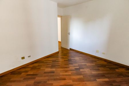 Apartamento para alugar com 112m², 3 quartos e 1 vaga Apartamento para alugar com 112m², 3 quartos e 1 vagaQuarto 1