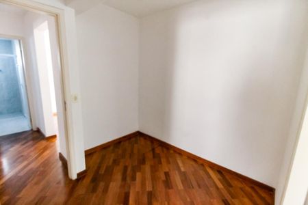 Apartamento para alugar com 112m², 3 quartos e 1 vaga Apartamento para alugar com 112m², 3 quartos e 1 vagaDetalhe - Suíte