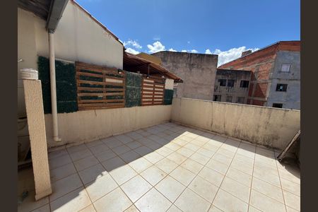 Apartamento para alugar com 100m², 2 quartos e sem vaga