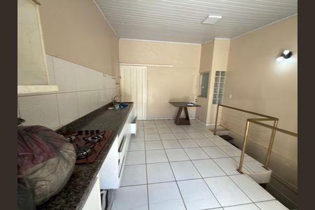 Apartamento para alugar com 100m², 2 quartos e sem vaga