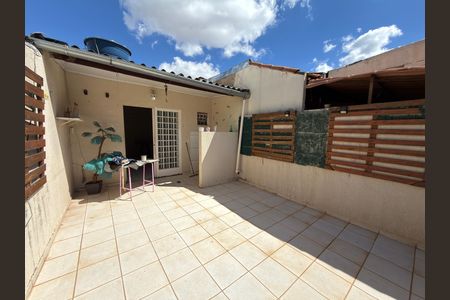 Apartamento para alugar com 100m², 2 quartos e sem vaga
