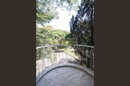 Casa de condomínio à venda com 670m², 4 quartos e 6 vagasFoto 06