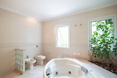 Casa de condomínio à venda com 670m², 4 quartos e 6 vagasFoto 12
