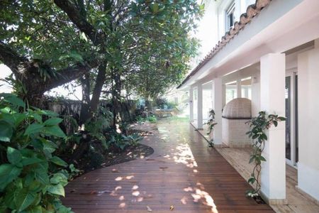 Casa de condomínio à venda com 670m², 4 quartos e 6 vagasFoto 23