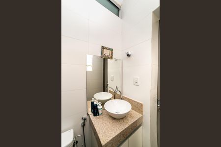 Apartamento à venda com 50m², 2 quartos e 1 vaga Apartamento à venda com 50m², 2 quartos e 1 vagaBanheiro da Suíte