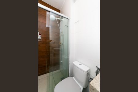 Apartamento à venda com 50m², 2 quartos e 1 vaga Apartamento à venda com 50m², 2 quartos e 1 vagaBanheiro da Suíte