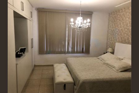 Casa à venda com 320m², 4 quartos e 12 vagas