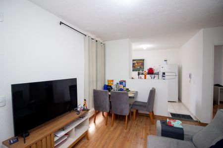 Sala de apartamento à venda com 2 quartos, 44m² em Caiapos, Contagem