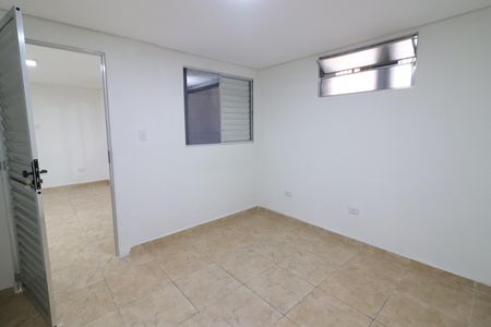 Quarto 1 de casa para alugar com 2 quartos, 70m² em Jardim Sindona, Osasco