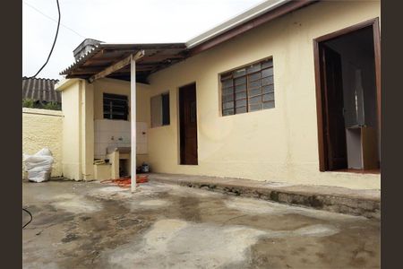 Casa à venda com 150m², 3 quartos e 2 vagas