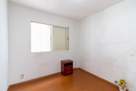 Apartamento à venda com 70m², 2 quartos e 1 vagaQuarto 2