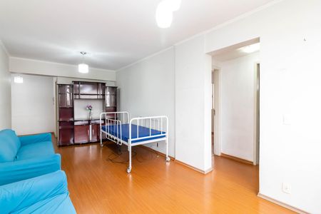 Apartamento à venda com 70m², 2 quartos e 1 vagaSala