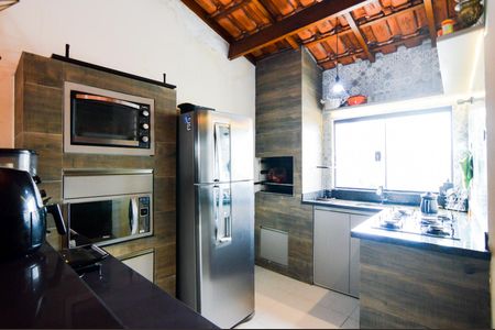 Casa à venda com 200m², 3 quartos e 2 vagasCozinha