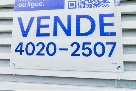 Casa à venda com 200m², 3 quartos e 2 vagasPlaca