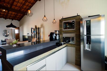 Casa à venda com 200m², 3 quartos e 2 vagasCozinha
