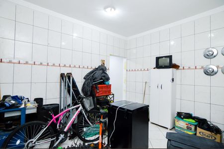 Casa à venda com 200m², 3 quartos e 2 vagasÁrea de Serviço - Quarto de Serviço