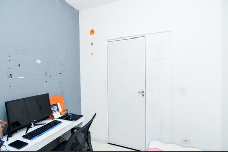 Casa à venda com 200m², 3 quartos e 2 vagasQuarto 2