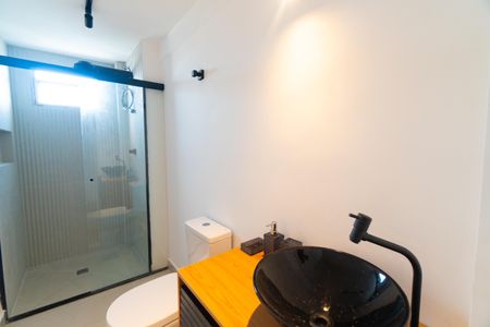Apartamento à venda com 43m², 1 quarto e 1 vaga Apartamento à venda com 43m², 1 quarto e 1 vagaBanheiro da Suíte