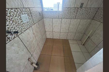 Apartamento à venda com 38m², 2 quartos e 1 vaga Apartamento à venda com 38m², 2 quartos e 1 vagaCozinha e Área de Serviço