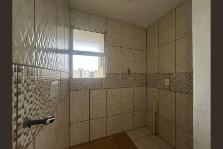 Apartamento à venda com 38m², 2 quartos e 1 vaga Apartamento à venda com 38m², 2 quartos e 1 vagaCozinha e Área de Serviço