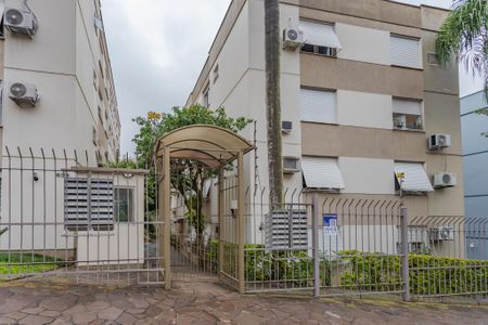 Apartamento à venda com 40m², 1 quarto e sem vaga Apartamento à venda com 40m², 1 quarto e sem vagaFachada
