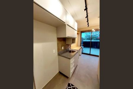 Foto 04 de apartamento à venda com 2 quartos, 31m² em Santo Amaro, São Paulo