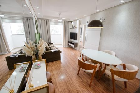 Sala de apartamento para alugar com 2 quartos, 68m² em Jardim da Luz, Taubaté