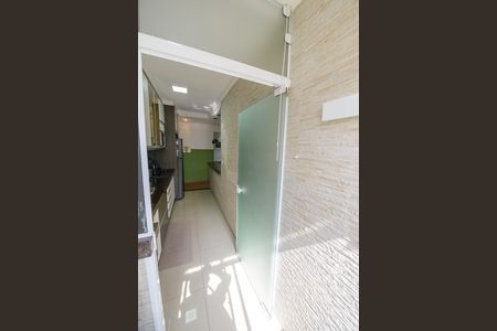 Área de Serviço de apartamento para alugar com 2 quartos, 68m² em Jardim da Luz, Taubaté