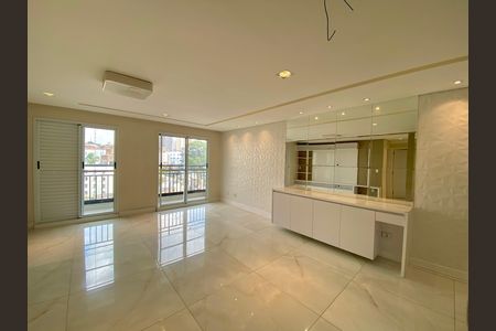 Apartamento à venda com 83m², 2 quartos e 1 vaga