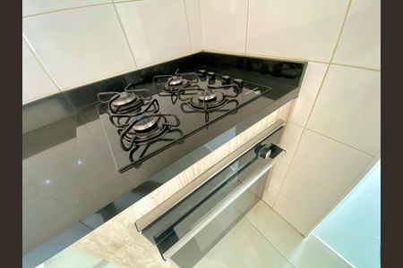 Apartamento à venda com 83m², 2 quartos e 1 vaga