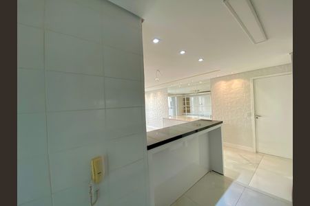 Apartamento à venda com 83m², 2 quartos e 1 vaga