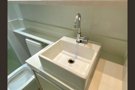 Apartamento à venda com 83m², 2 quartos e 1 vaga