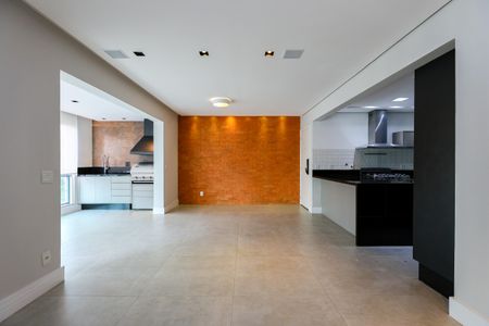 Apartamento à venda com 119m², 2 quartos e 2 vagas Apartamento à venda com 119m², 2 quartos e 2 vagasSala