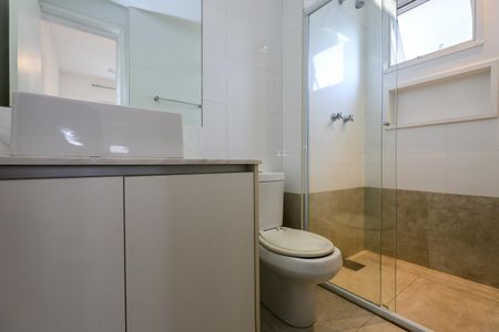 Apartamento à venda com 119m², 2 quartos e 2 vagas Apartamento à venda com 119m², 2 quartos e 2 vagasBanheiro da Suíte 2