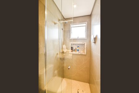 Apartamento à venda com 94m², 2 quartos e 2 vagasBanheiro da suíte