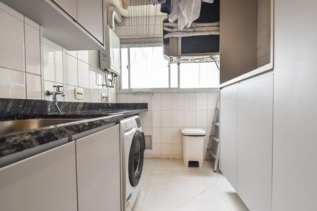 Apartamento à venda com 94m², 2 quartos e 2 vagasÁrea de serviço