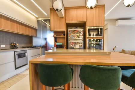 Apartamento à venda com 94m², 2 quartos e 2 vagasCozinha