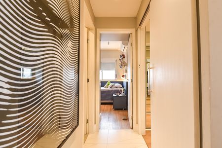 Apartamento à venda com 94m², 2 quartos e 2 vagasCorredor