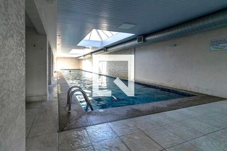Apartamento à venda com 94m², 2 quartos e 2 vagasPiscina aquecida
