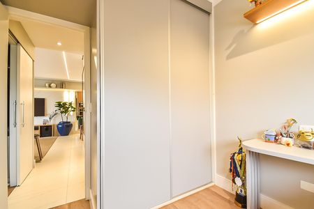 Apartamento à venda com 94m², 2 quartos e 2 vagasQuarto