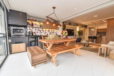 Apartamento à venda com 94m², 2 quartos e 2 vagasVaranda